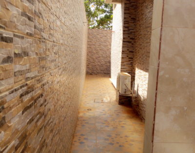 Belle villa de 8 pièces rosier 4